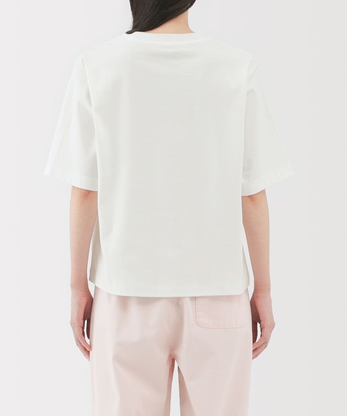 無印良品（ムジルシリョウヒン）の「婦人　涼感ＵＶカットクルーネックワイド半袖Ｔシャツ（Tシャツ/カットソー・レディース・チャコールグレー/クリーム/ブラック/ホワイト/ネイビー/ラベンダー・S/M/L/XL）」の9枚目の写真