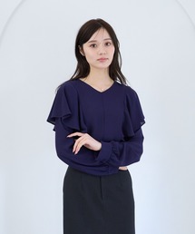 ラッフルVネックブラウス325553