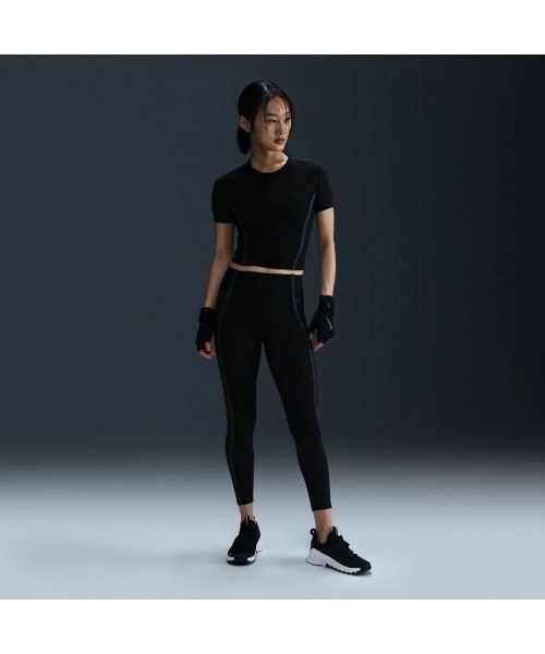 NIKE(ナイキ)の「《NIKEアパレル》AS W NK ONE FITT DF SS TOP(その他トップス・レディース・レッド系その他/ブラック・L/S/M/XL)」の13枚目の写真