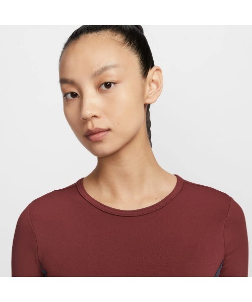 NIKE(ナイキ)の「《NIKEアパレル》AS W NK ONE FITT DF SS TOP(その他トップス・レディース・レッド系その他/ブラック・L/S/M/XL)」の6枚目の写真
