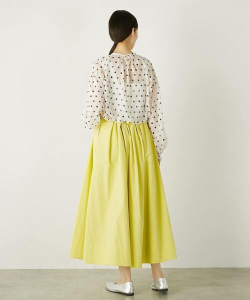 MELROSE claire（メルローズ クレール）の「【ギャザーロングスカート】（スカート・レディース・チャコールグレー/ベージュ/レモンイエロー・FREE）」の10枚目の写真