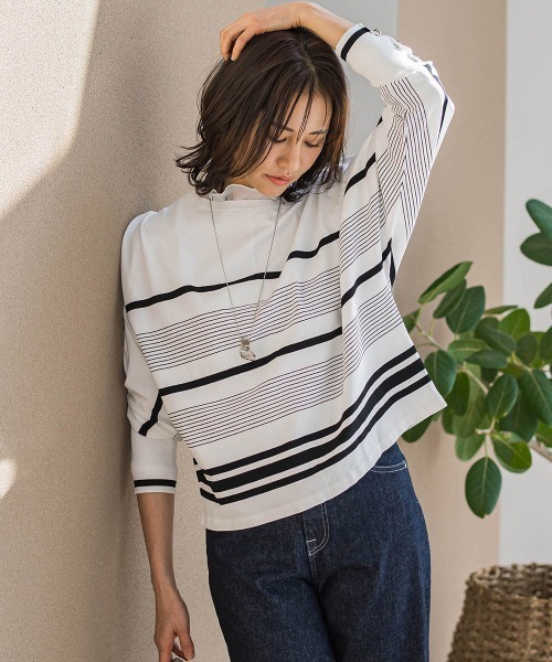 LAUTREAMONT（ロートレアモン）の「袖ボタンドルマンニット≪手洗い