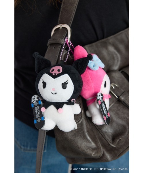 RODEO CROWNS WIDE BOWL（ロデオクラウンズワイドボウル）の「(サンリオキャラクターズ) マスコットホルダー（チャーム・レディース・ブラック系その他/イエロー系その他/レッド系その他/ピンク系その他/ターコイズブルー・FREE）」の19枚目の写真