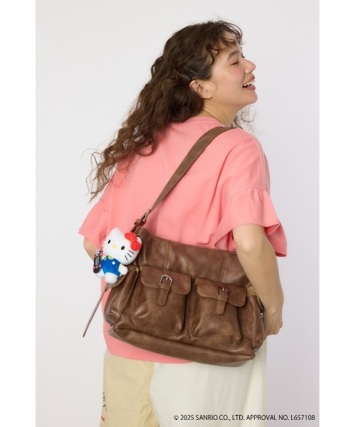 RODEO CROWNS WIDE BOWL（ロデオクラウンズワイドボウル）の「(サンリオキャラクターズ) マスコットホルダー（チャーム・レディース・ブラック系その他/イエロー系その他/レッド系その他/ピンク系その他/ターコイズブルー・FREE）」の10枚目の写真