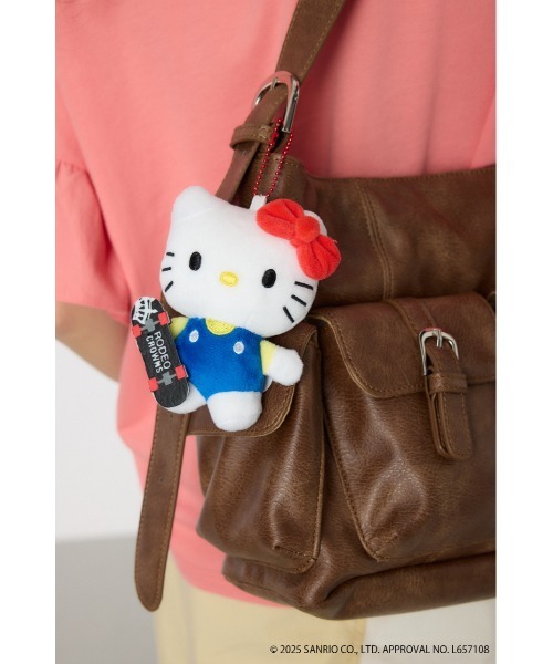 RODEO CROWNS WIDE BOWL（ロデオクラウンズワイドボウル）の「(サンリオキャラクターズ) マスコットホルダー（チャーム・レディース・ブラック系その他/イエロー系その他/レッド系その他/ピンク系その他/ターコイズブルー・FREE）」の9枚目の写真