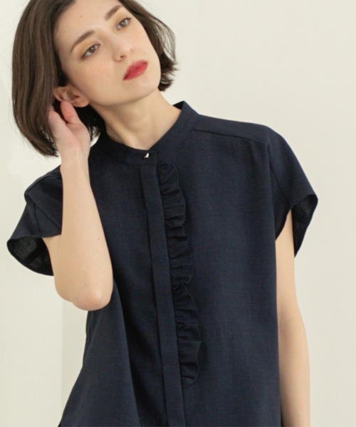 OPAQUE.CLIP（オペークドットクリップ）の「リネンライクフロントフリルブラウス【洗濯機洗い可/吸水速乾/接触冷感】（シャツ/ブラウス・レディース・ホワイト/ダークブラウン/ネイビー・38/40/42）」の16枚目の写真