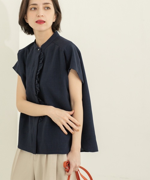 OPAQUE.CLIP（オペークドットクリップ）の「リネンライクフロントフリルブラウス【洗濯機洗い可/吸水速乾/接触冷感】（シャツ/ブラウス・レディース・ホワイト/ダークブラウン/ネイビー・38/40/42）」の19枚目の写真