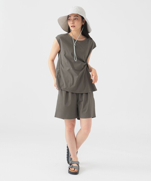 B:MING by BEAMS（ビーミングバイビームス）の「【NAVYS掲載 / 水陸両用】ランド アンド ウォーター ハーフ パンツ（S～M）（その他パンツ・レディース・ブラック/オリーブ・MEDIUM/SMALL）」の14枚目の写真