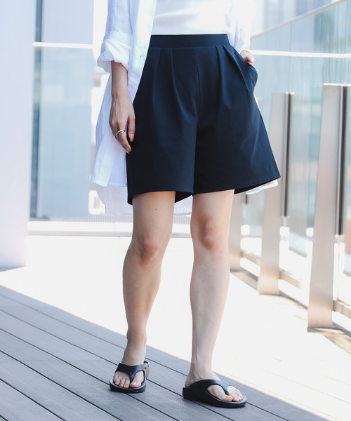 B:MING by BEAMS（ビーミングバイビームス）の「【NAVYS掲載 / 水陸両用】ランド アンド ウォーター ハーフ パンツ（S～M）（その他パンツ・レディース・ブラック/オリーブ・MEDIUM/SMALL）」の5枚目の写真