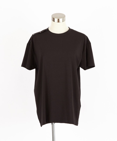 a.p.o.v.(エーピーオービー)の「a.p.o.v. アシンメトリーショルダーメタルボタン短丈ルーズTシャツ(Tシャツ/カットソー・メンズ・ブラック/グレー/ホワイト・ONESIZE)」の20枚目の写真