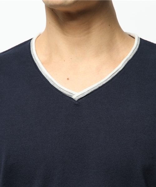 BEAMS(ビームス)の「BEAMS / カットオフ Vネック TEE(Tシャツ/カットソー・メンズ・ホワイト系その他/ブラック系その他/ネイビー・X-LARGE/MEDIUM/LARGE/SMALL)」の7枚目の写真