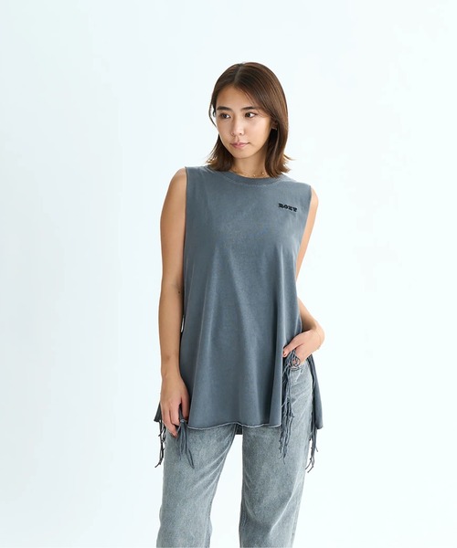 ROXY(ロキシー)の「LABYRINTH TOPS /ロキシーサイドフリンジラウンドヘムタンクトップ(タンクトップ・レディース・ブラック/ナチュラル/インディゴブルー・LARGE/MEDIUM)」の8枚目の写真