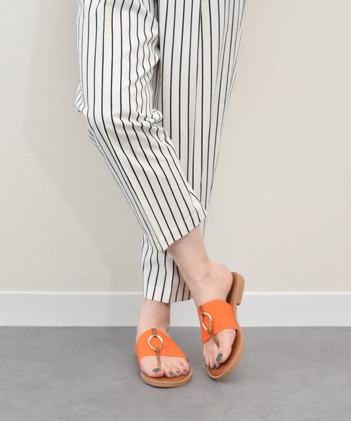 ITALIAN SHOEMAKERS（イタリアンシューメーカー）の「【ITALIAN SHOEMAKERS】メタルモチーフトングサンダル(952323)（サンダル・レディース・ネイビー/ライトベージュ/オレンジ/グリーン・35/36/37/38）」の14枚目の写真
