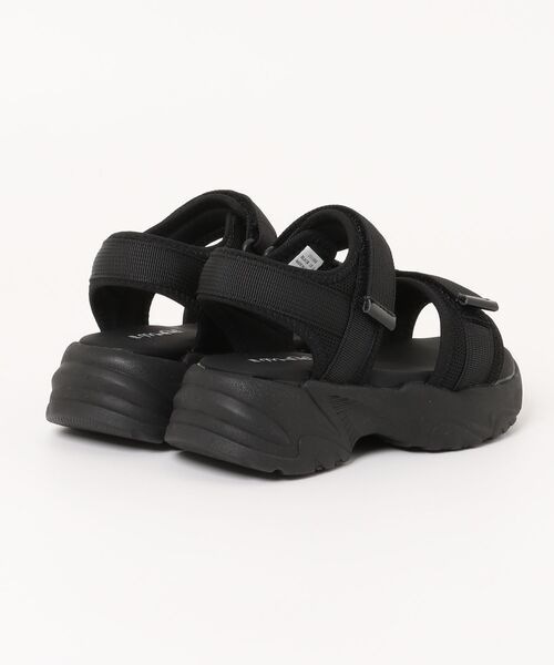 MAD FOOT（マッドフット）の「MADFOOT! マッドフット キッズ ダブルベルト厚底スポーティーサンダル 2本ストラップ 子供靴 251006（サンダル・キッズ・サックスブルー/ブラック・24.0cm/23.0cm/22.0cm/21.0cm/20.0cm/19.0cm）」の3枚目の写真