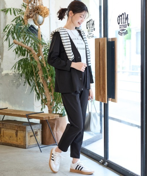 SMILE LAND（スマイルランド）の「＜大きいサイズ＞２４時間ずっと快適かるスルーメッシュＶネックノーカラージャケット（吸汗速乾・ＵＶカット・イージーケア）（セットアップ可能）（ノーカラージャケット・レディース・ネイビー/ブラック/モカ・L/LL/3L/4L/5L）」の6枚目の写真