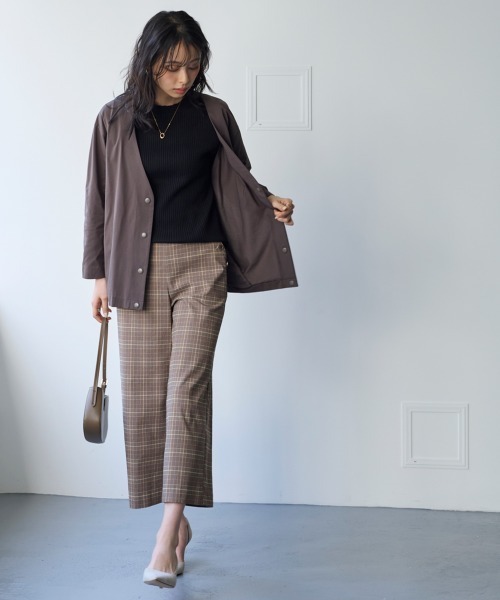 SMILE LAND（スマイルランド）の「＜大きいサイズ＞２４時間ずっと快適かるスルーメッシュＶネックノーカラージャケット（吸汗速乾・ＵＶカット・イージーケア）（セットアップ可能）（ノーカラージャケット・レディース・ネイビー/ブラック/モカ・L/LL/3L/4L/5L）」の11枚目の写真