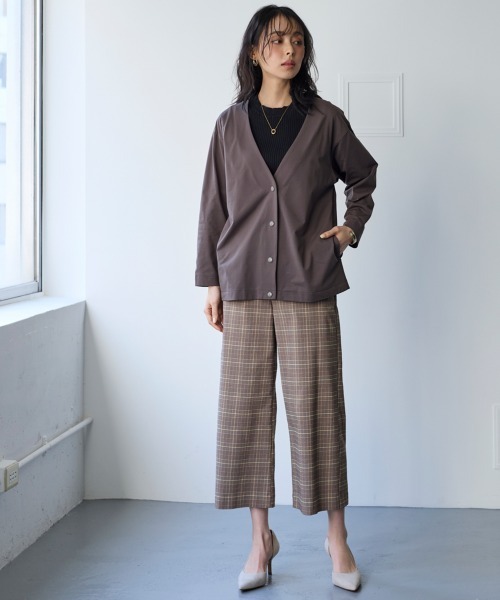 SMILE LAND（スマイルランド）の「＜大きいサイズ＞２４時間ずっと快適かるスルーメッシュＶネックノーカラージャケット（吸汗速乾・ＵＶカット・イージーケア）（セットアップ可能）（ノーカラージャケット・レディース・ネイビー/ブラック/モカ・L/LL/3L/4L/5L）」の12枚目の写真