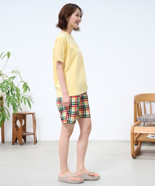 Arnold Palmer(アーノルドパーマー)の「シェア ピグメント グラフィック Tシャツ(Tシャツ/カットソー・レディース・チャコールグレー/アイボリー/マスタード・XS/L/M/S/LL)」の16枚目の写真