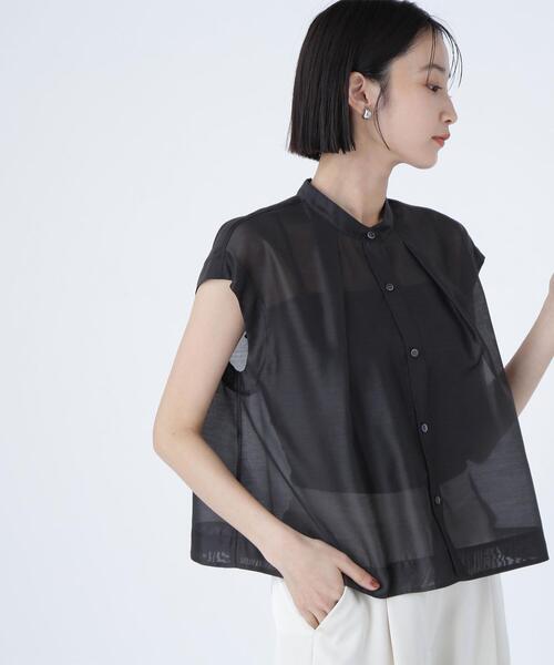 NATURAL BEAUTY BASIC(ナチュラルビューティーベーシック)の「◇シアークロップドブラウス(シャツ/ブラウス・レディース・ベージュ/ブラック/ブルー・MEDIUM/SMALL)」の8枚目の写真