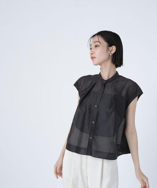 NATURAL BEAUTY BASIC(ナチュラルビューティーベーシック)の「◇シアークロップドブラウス(シャツ/ブラウス・レディース・ベージュ/ブラック/ブルー・MEDIUM/SMALL)」の10枚目の写真