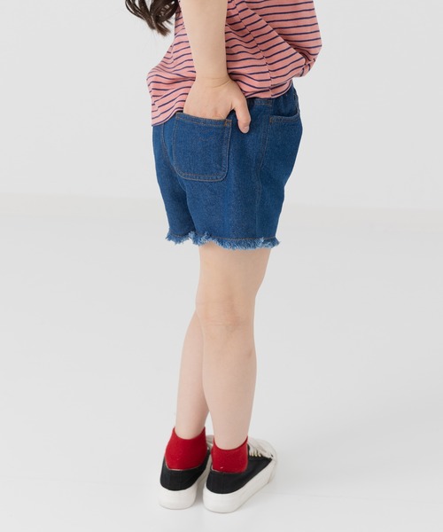 chil2(チルツー)の「デニム フリンジショートパンツ(デニムパンツ・キッズ・グレー/ブルー/ブラック/サックスブルー・90cm/100cm/110cm/120cm/130cm/140cm)」の22枚目の写真