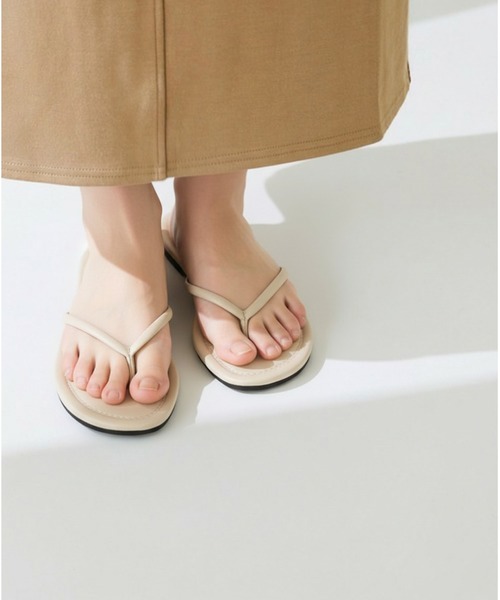 MAGASIN DE MODE Chou Chou(マガジンデモードシュシュ)の「【MAGASIN DE MODE Chou Chou】ストラップビーチサンダル KNF-TP※(サンダル・レディース・アイボリー/ブラック・37/36/39/38)」の8枚目の写真
