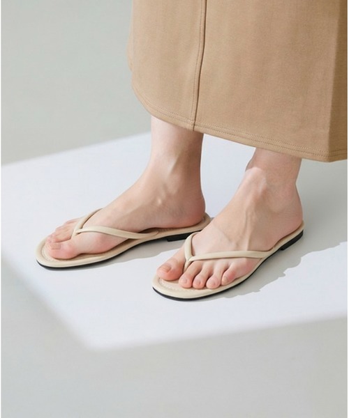 MAGASIN DE MODE Chou Chou(マガジンデモードシュシュ)の「【MAGASIN DE MODE Chou Chou】ストラップビーチサンダル KNF-TP※(サンダル・レディース・アイボリー/ブラック・37/36/39/38)」の7枚目の写真