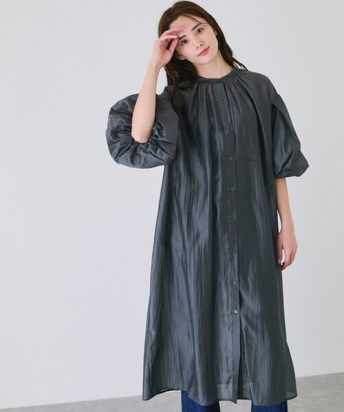 Jayro(ジャイロ)の「ボタン付きシースルーワンピース(シャツワンピース・レディース・ブラック/チャコールグレー・M)」の13枚目の写真