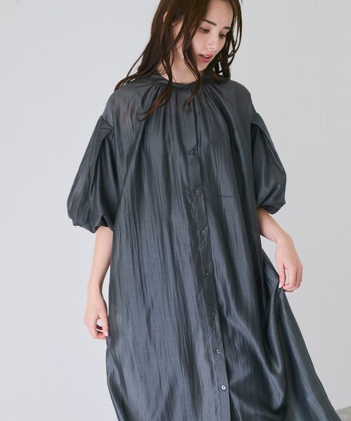 Jayro(ジャイロ)の「ボタン付きシースルーワンピース(シャツワンピース・レディース・ブラック/チャコールグレー・M)」の14枚目の写真
