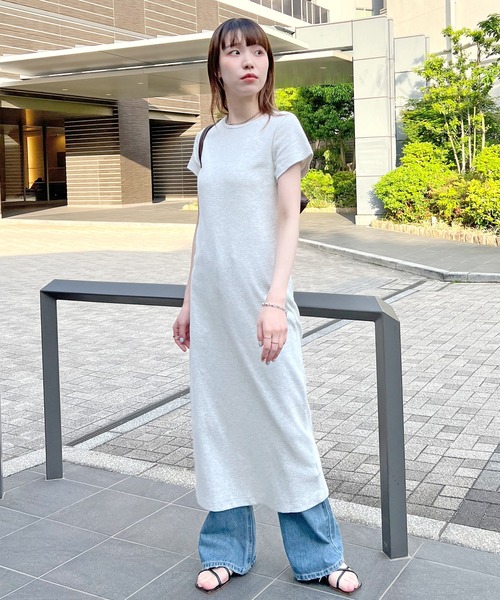 ABYS（アビス）の「【3サイズ展開】ワンポイント刺繍ワンピース（ワンピース・レディース・オートミール/ブラック/グレー・SMALL/MEDIUM/LARGE）」の14枚目の写真