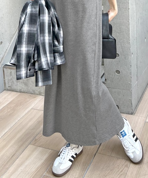 ABYS（アビス）の「【3サイズ展開】ワンポイント刺繍ワンピース（ワンピース・レディース・オートミール/ブラック/グレー・SMALL/MEDIUM/LARGE）」の13枚目の写真