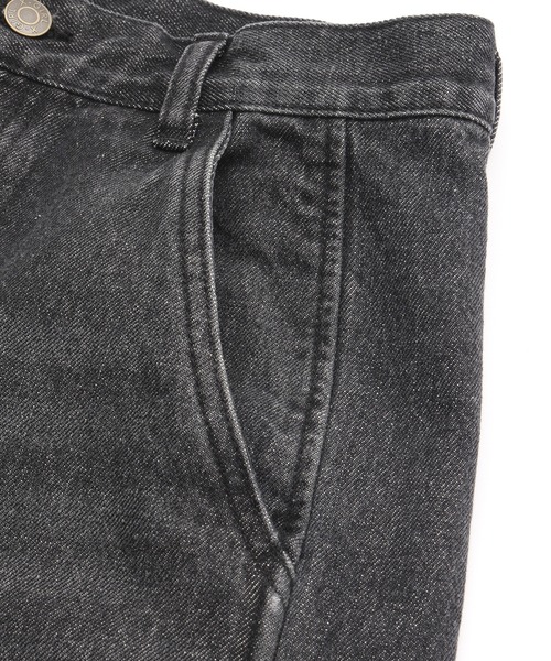 X-girl(エックスガール)の「RHINESTONE LOGO LOOSE DENIM PANTS(デニムパンツ・レディース・ブラック/ライトインディゴブルー・S/M)」の6枚目の写真