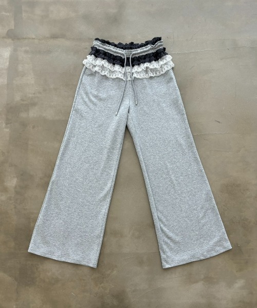 SHAGGIE（シャギー）の「レースフリルスウェットルーズパンツ（スウェットパンツ・レディース・グレー/チャコールグレー・FREE）」の9枚目の写真