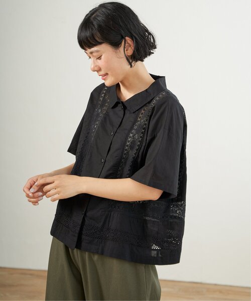 LBC(エルビーシー)の「レース切り替えシャツ(シャツ/ブラウス・レディース・ホワイト/ネイビー/ブラウン/ブラック・M)」の8枚目の写真