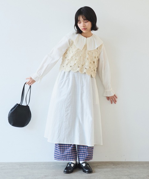 bulle de savon(ビュルデサボン)の「キュプラ ルナファー ナチュラルトリプルワッシャー ケープ衿 ワンピース(ワンピース・レディース・ホワイト・FREE)」の4枚目の写真