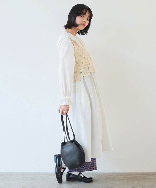 bulle de savon(ビュルデサボン)の「キュプラ ルナファー ナチュラルトリプルワッシャー ケープ衿 ワンピース(ワンピース・レディース・ホワイト・FREE)」の6枚目の写真