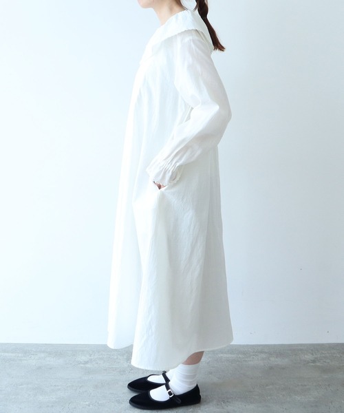 bulle de savon(ビュルデサボン)の「キュプラ ルナファー ナチュラルトリプルワッシャー ケープ衿 ワンピース(ワンピース・レディース・ホワイト・FREE)」の10枚目の写真