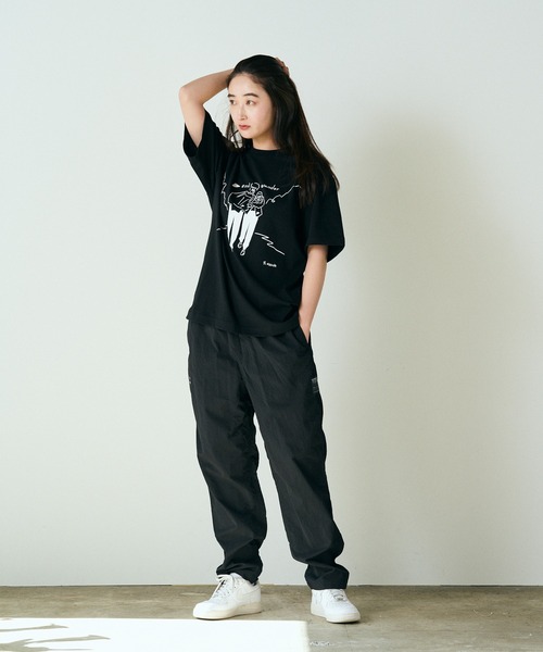 and wander(アンドワンダー)の「and wander/アンドワンダー Yu Nagaba printed T Tシャツ(Tシャツ/カットソー・メンズ・ホワイト/ブラック・XL)」の12枚目の写真