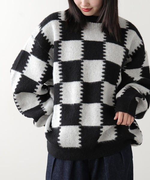 SUGGESTION(サジェッション)の「SUGGESTION/サジェッション チェッカークルーネックニット 冬服(ニット/セーター・メンズ・ブラック系2/グレー系1/ブラック系1・M/L)」の4枚目の写真