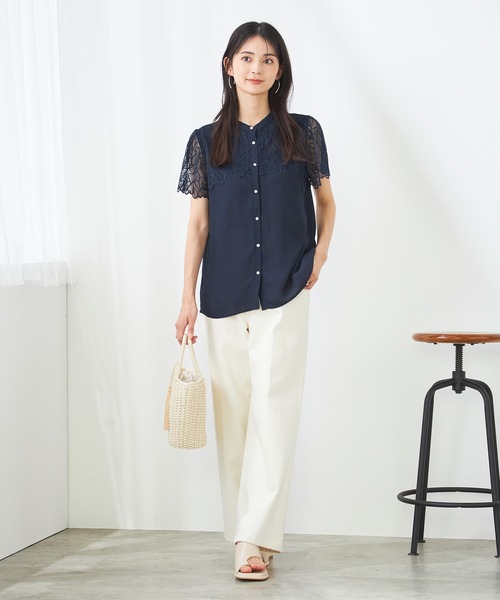 a.v.v（アーヴェヴェ）の「レースヨークブラウス（シャツ/ブラウス・レディース・ネイビー/ラベンダー/ダークグレー/ライトブルー/アイボリー・34/36/38/40/42）」の14枚目の写真