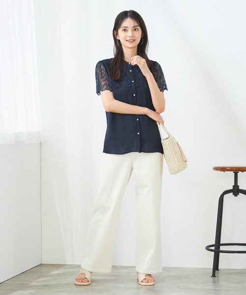 a.v.v（アーヴェヴェ）の「レースヨークブラウス（シャツ/ブラウス・レディース・ネイビー/ラベンダー/ダークグレー/ライトブルー/アイボリー・34/36/38/40/42）」の15枚目の写真