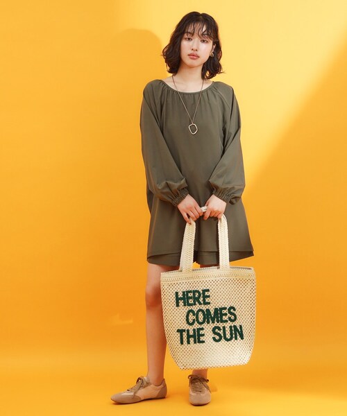 THE SHOP TK （ザ ショップ ティーケー ）の「カラーロゴ雑材トートバッグ（トートバッグ・レディース・ベージュ/アイボリー・00）」の12枚目の写真