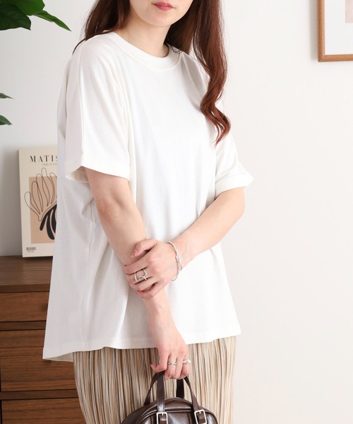 mitis(ミティス)の「mitis 天竺 袖ロールアッププルオーバー(Tシャツ/カットソー・レディース・ブラック/ブルー/オフホワイト/マスタード・M)」の1枚目の写真