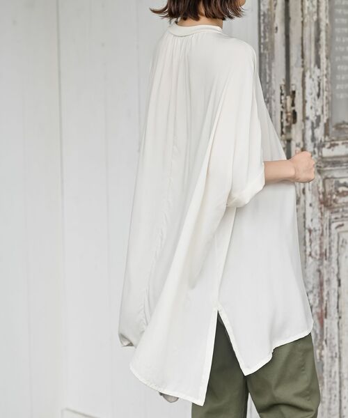 rps（アールピーエス）の「レンチング接触冷感チュニック（チュニック・レディース・カーキ/ブラック/オフホワイト・フリー）」の15枚目の写真