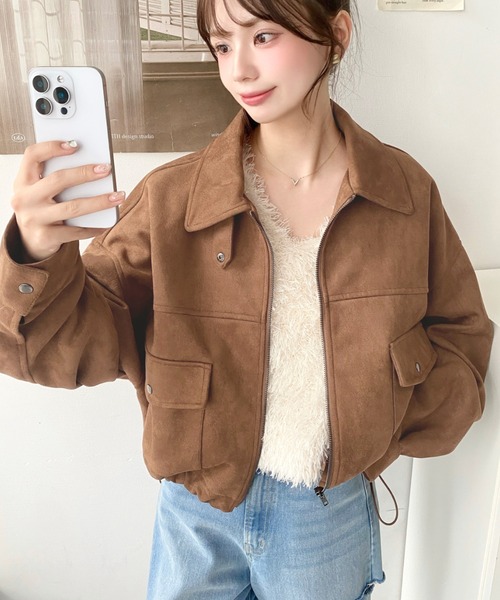 moment+(モーメントプラス)の「2WAYカラーフェイクスエードショートブルゾン(ブルゾン・レディース・ブラウン/キャメル/アイボリー・L/M)」の11枚目の写真