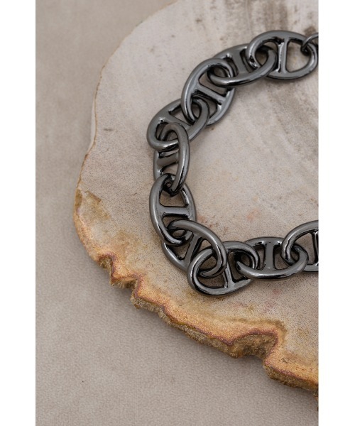 AZUL by moussy（アズールバイマウジー）の「ANCHOR CHAIN BRACELET（ブレスレット・メンズ・ゴールド/シルバー系その他/ブラック/シルバー・FREE）」の8枚目の写真
