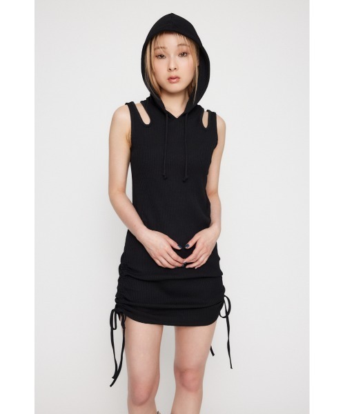 LAGUA GEM(ラグアジェム)の「SIDE GATHER HOODIE ミニワンピース(ワンピース・レディース・チャコールグレー/ブラック/ブラウン・MEDIUM/SMALL)」の5枚目の写真