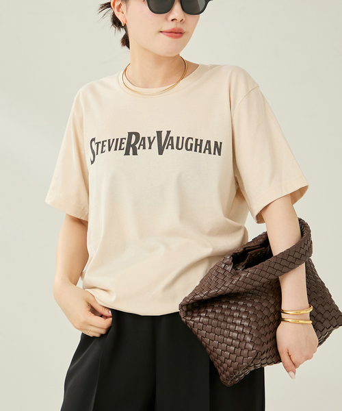 tシャツ BLUESCENTRIC / ブルースセントリック STEVE RAY VAUGHAN LOGO Tシャツ レディース Ladies Stevie Ray Vaughan Guitar T Shirt - Relaxed Fit