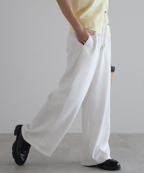 ENC(エンク)の「marshmallow sweat straight pants / マシュマロスウェットストレートパンツ(その他パンツ・レディース・オフホワイト/ブラック/グレー・FREE)」の5枚目の写真