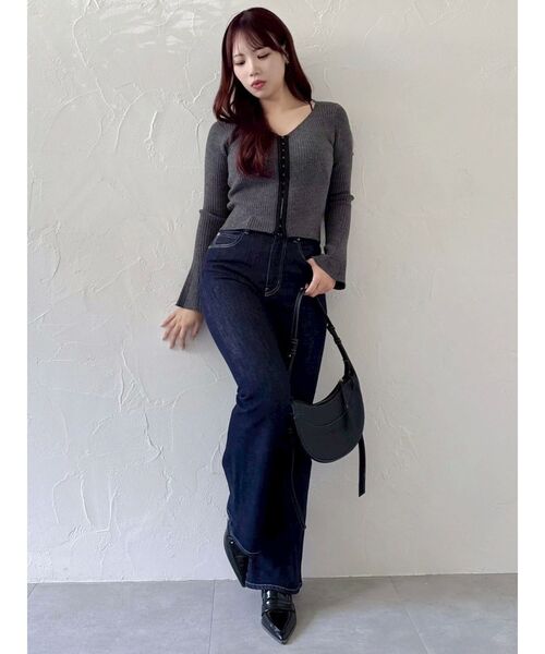 dazzlin（ダズリン）の「フロントホックニットカーディガン（カーディガン/ボレロ・レディース・ピンク/チャコールグレー/アイボリー・FREE）」の19枚目の写真